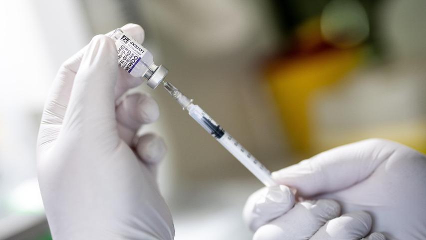 Corona-Pandemie: Mobile Impfteams sind in Schulen unterwegs