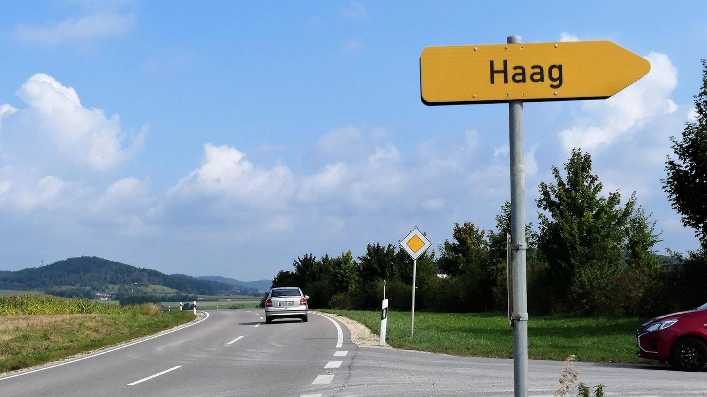 Hier, bei Eichenhofen, beginnt künftig der entlang der Staatsstraße 2251 führende Radweg in Richtung Hollerstetten.