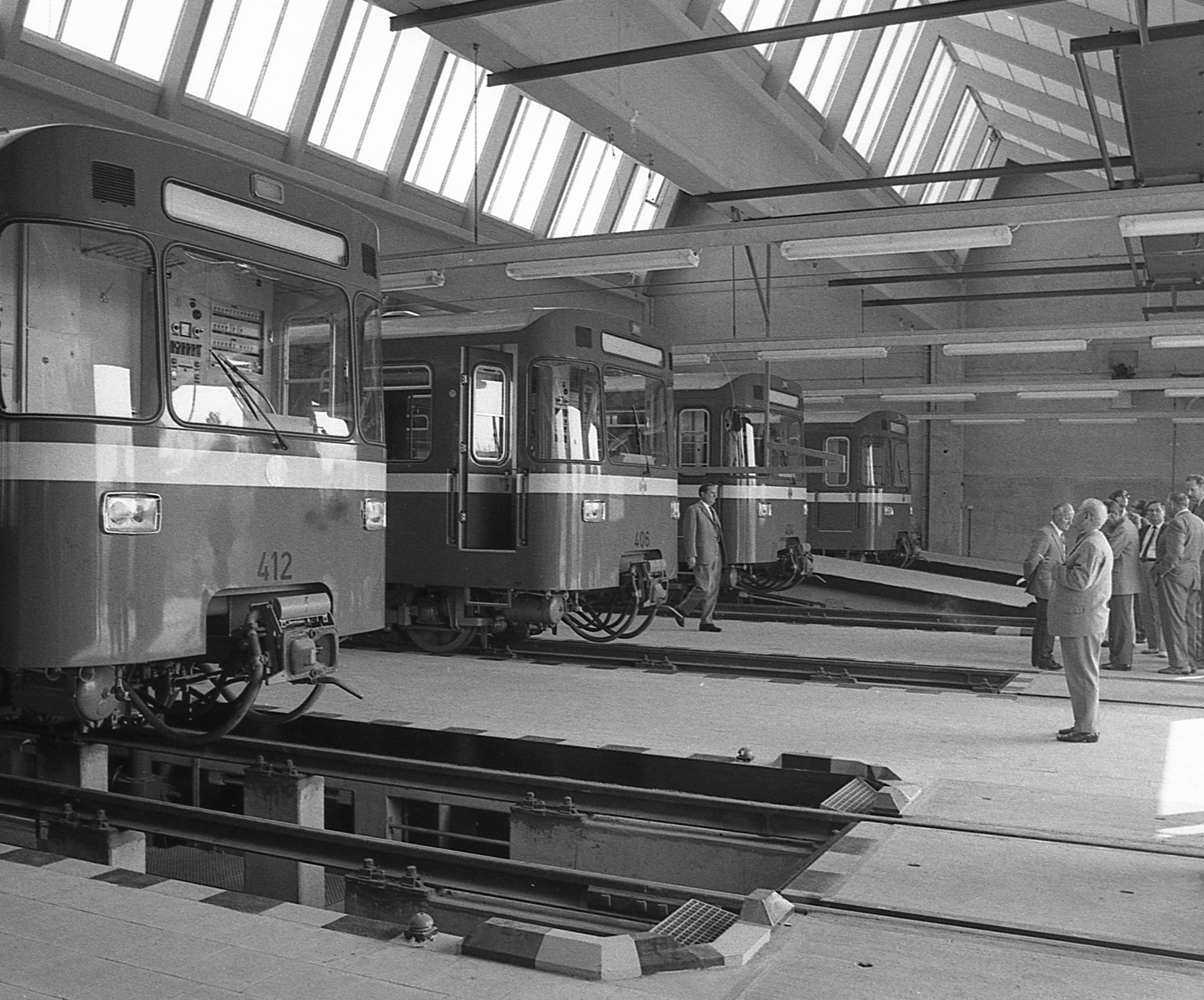 22. September 1971: Jungfernfahrt durch den U-Bahn-Tunnel 22. September 1971: Jungfernfahrt durch den U-Bahn-Tunnel