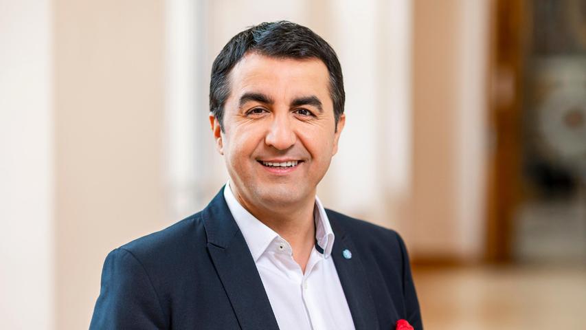 Sieht die Geschlossenheit als Erfolgsfaktor: SPD-Generalsekretär Arif Tasdelen.
Sieht die Geschlossenheit als Erfolgsfaktor: SPD-Generalsekretär Arif Tasdelen.