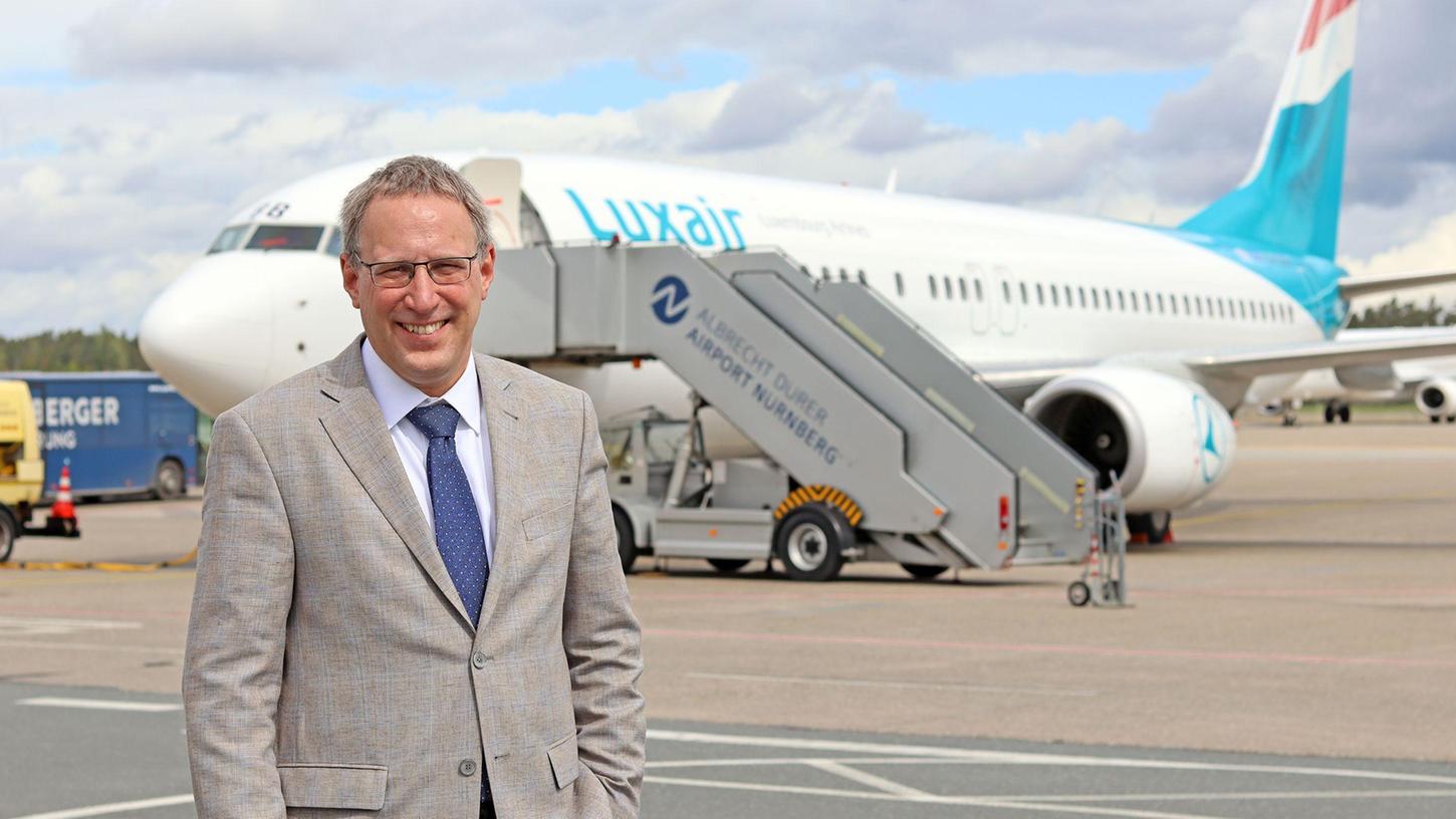 Michael Hupe ist seit November 2013 Geschäftsführer des Albrecht Dürer Airports Nürnberg.
Michael Hupe ist seit November 2013 Geschäftsführer des Albrecht Dürer Airports Nürnberg.