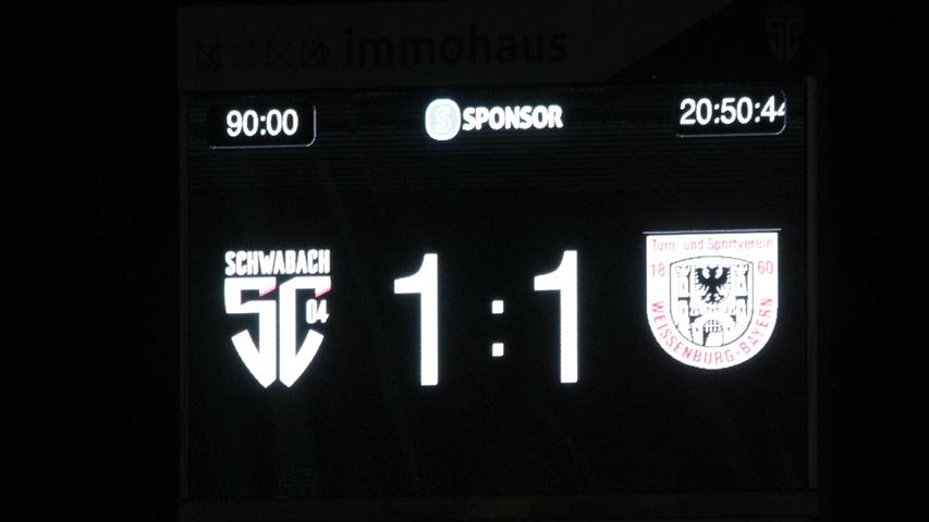 Am Ende prangte ein 1:1-Unentschieden auf der Anzeigentafel im Schwabacher Stadion.