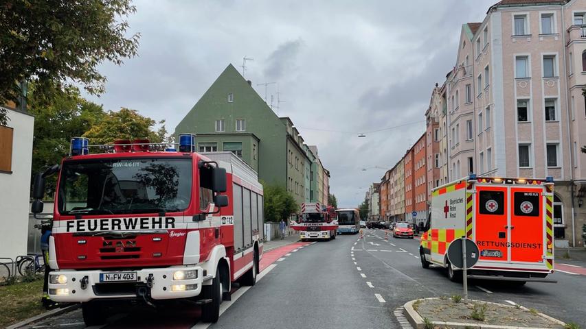 Die Rothenburger Straße musste kurzzeitig in beide Richtungen gesperrt werden. Die Rothenburger Straße musste kurzzeitig in beide Richtungen gesperrt werden.