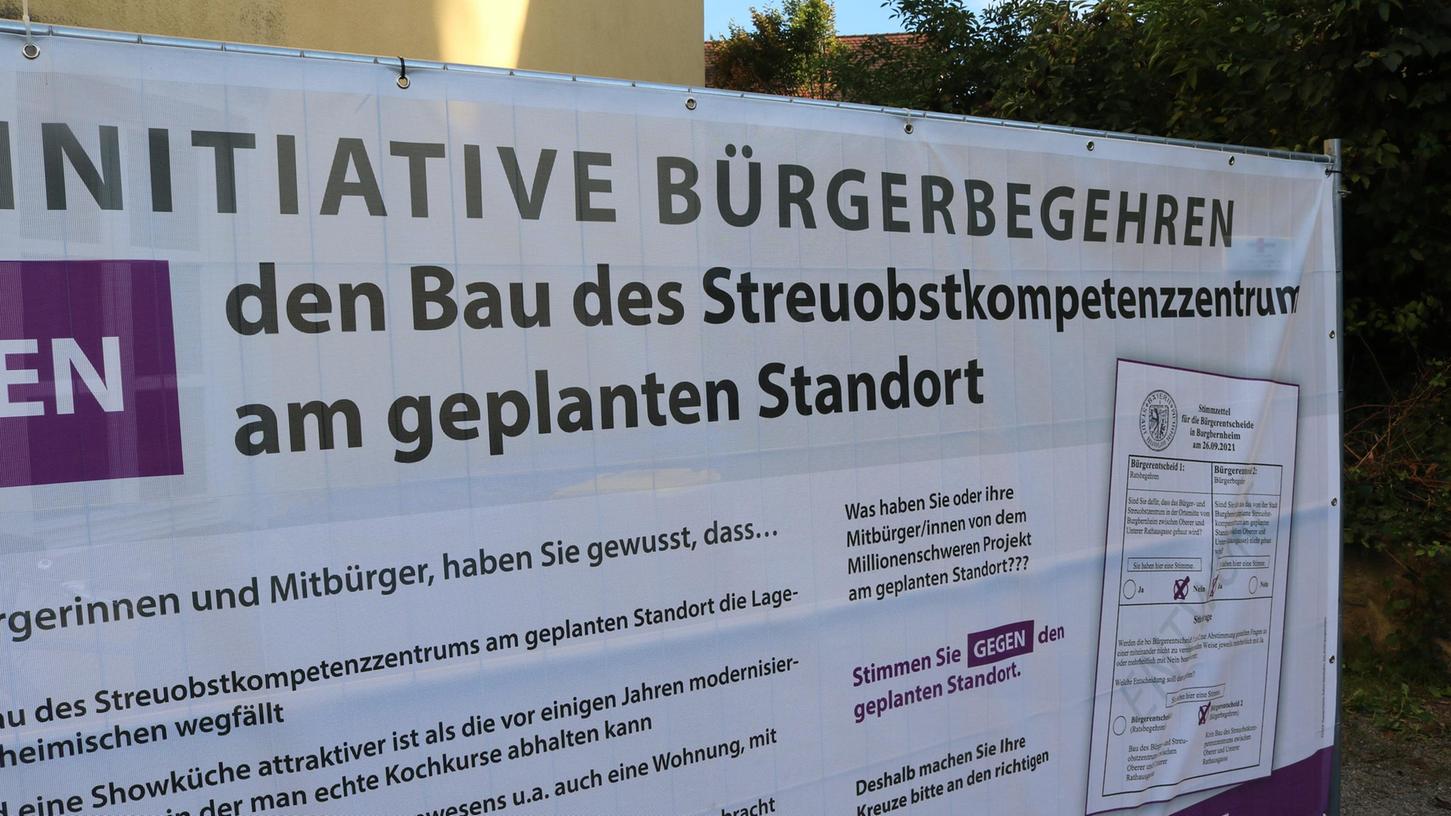 Die Bürger hatten zu entscheiden: Soll das Streuobstkompetenzzentrum in der Altstadt Burgbernheim entstehen oder nicht?