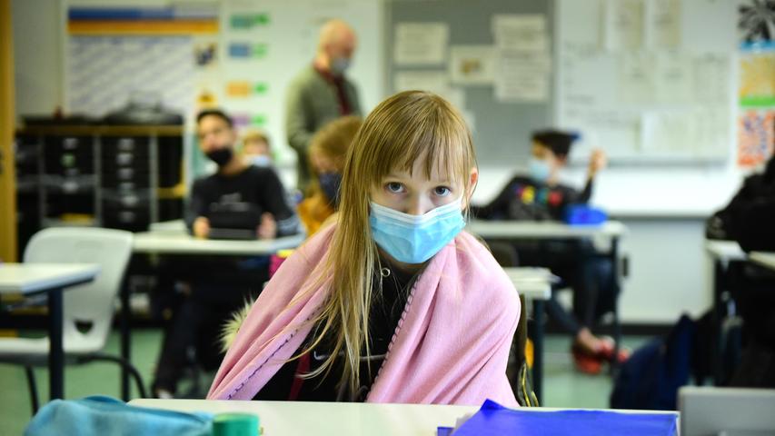 Testpflicht und Masken: Das gilt ab Montag in Bayerns Schulen