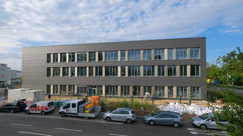 Nürnberg gibt sehr viel Geld für Schulbauten aus. Die neue Bertolt-Brecht-Schule ist auf der Zielgeraden, doch es stehen schon neue Schulprojekte an.
