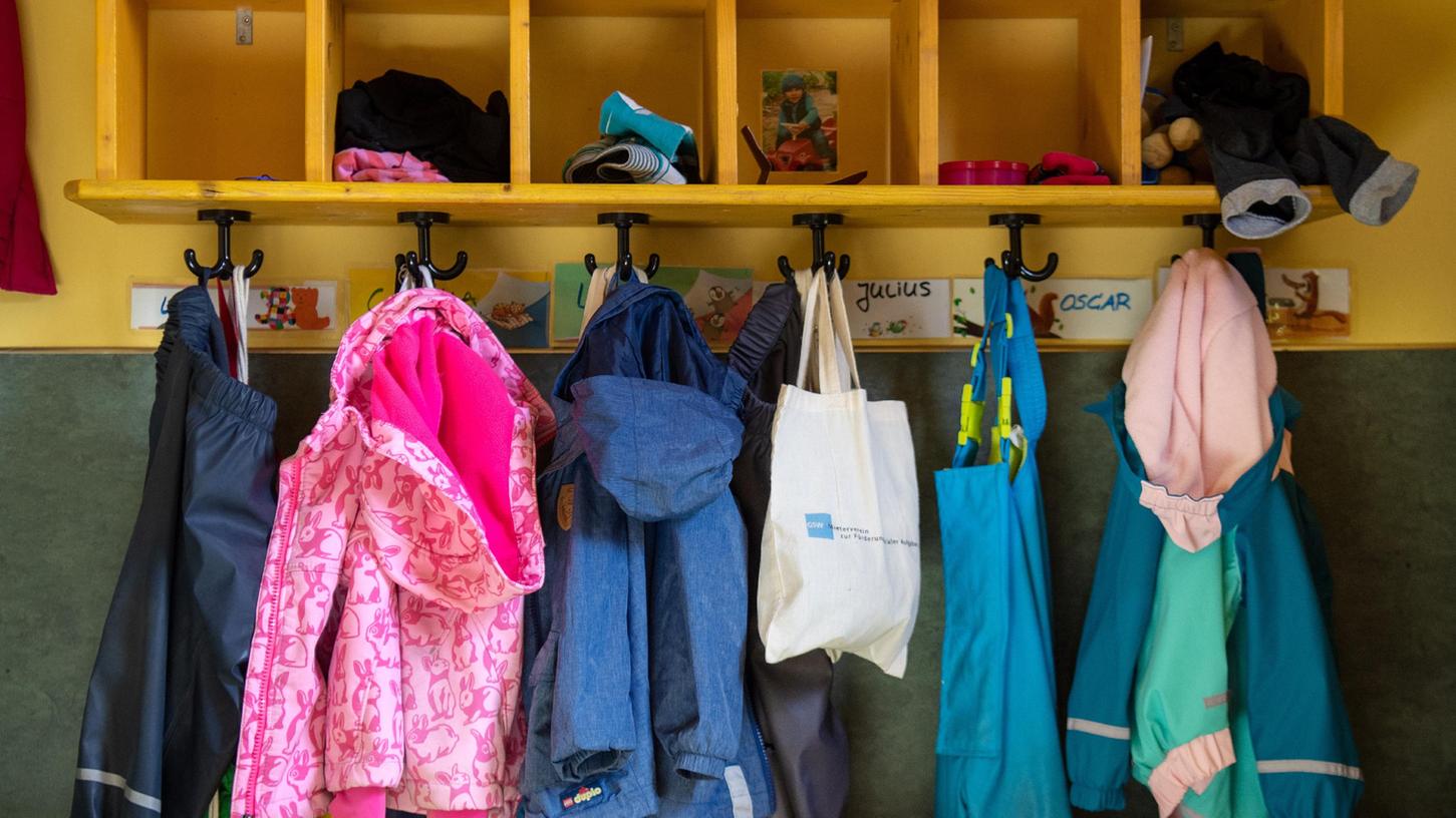 Das hatte sich der Heßdorfer Gemeinderat wohl anders vorgestellt: Die Kostenvorstellung für die Erweiterung und Sanierung des Hannberger Kindergartens (Symbolbild).