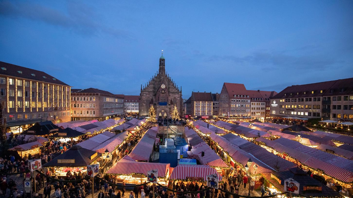 Der Christkindlesmarkt gehört zu Nürnberg wie Bratwurst und der Club. 