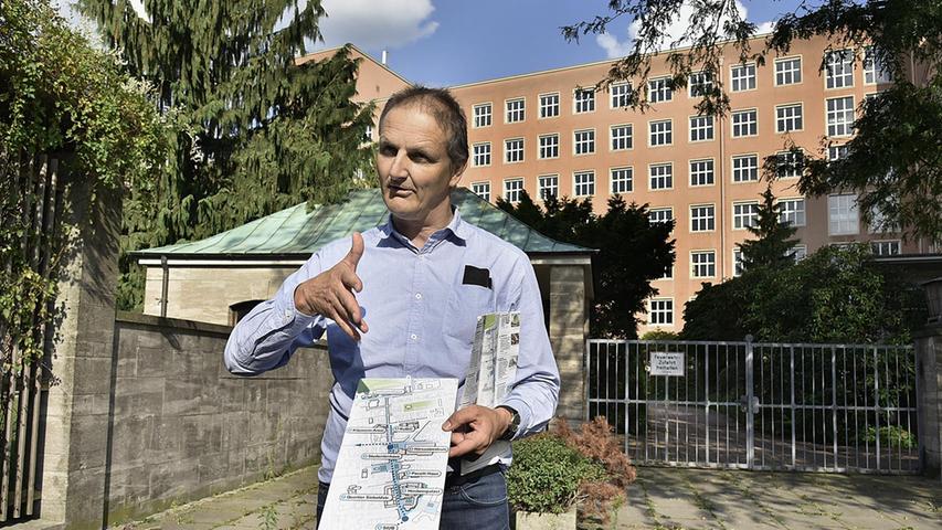 Erlangens Baureferent Josef Weber möchte auf der Achse möglichst wenig Autos haben - und setzt bei den Planungen auch auf die Stadtumlandbahn.