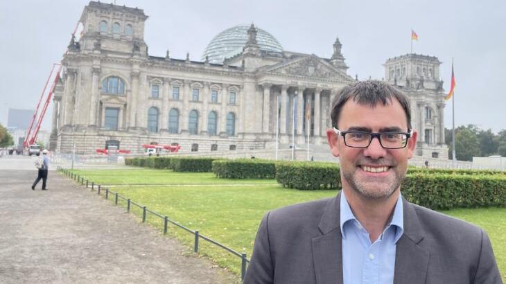 Wahl gewonnen, aber im Bundestag nimmt Ralph Edelhäußer wahrscheinlich auf der Oppositionsbank Platz.