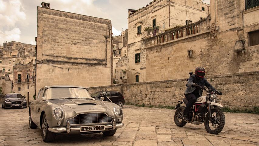 Die malerische Altstadt von Matera ist Schauplatz einer Verfolgungsjagd im jüngsten Bond-Film. Viele Film-Touristen werden demnächst wohl das süditalienische Städtchen aufsuchen.