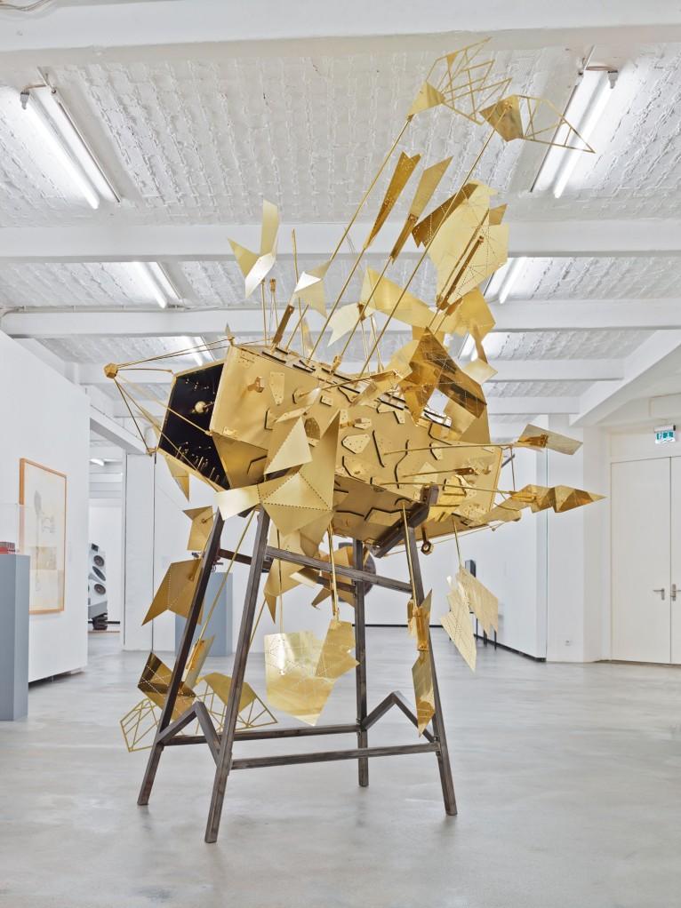The Mechanical Corps. Abraham 1, (2014) eine Installation von Viron Erol Vert, die beim Global Art Festival im Germanischen Nationalmuseum zu sehen sein wird. The Mechanical Corps. Abraham 1, (2014) eine Installation von Viron Erol Vert, die beim Global Art Festival im Germanischen Nationalmuseum zu sehen sein wird.