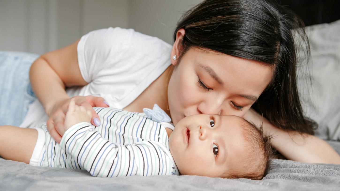 Der Geruch des eigenen Babys hat einen großen Einfluss insbesondere auf die Mutter-Kind-Bindung.