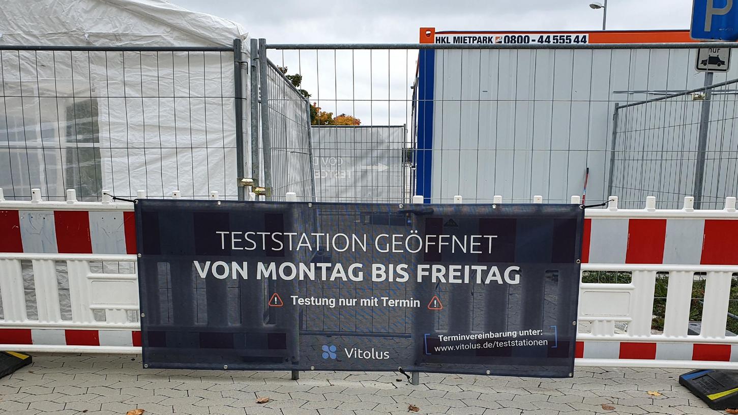 Ab Montag werden im Testzentrum auf dem Parkplatz an der Stadthalle in Gunzenhausen auch Antigen-Schnelltests angeboten.
Ab Montag werden im Testzentrum auf dem Parkplatz an der Stadthalle in Gunzenhausen auch Antigen-Schnelltests angeboten.