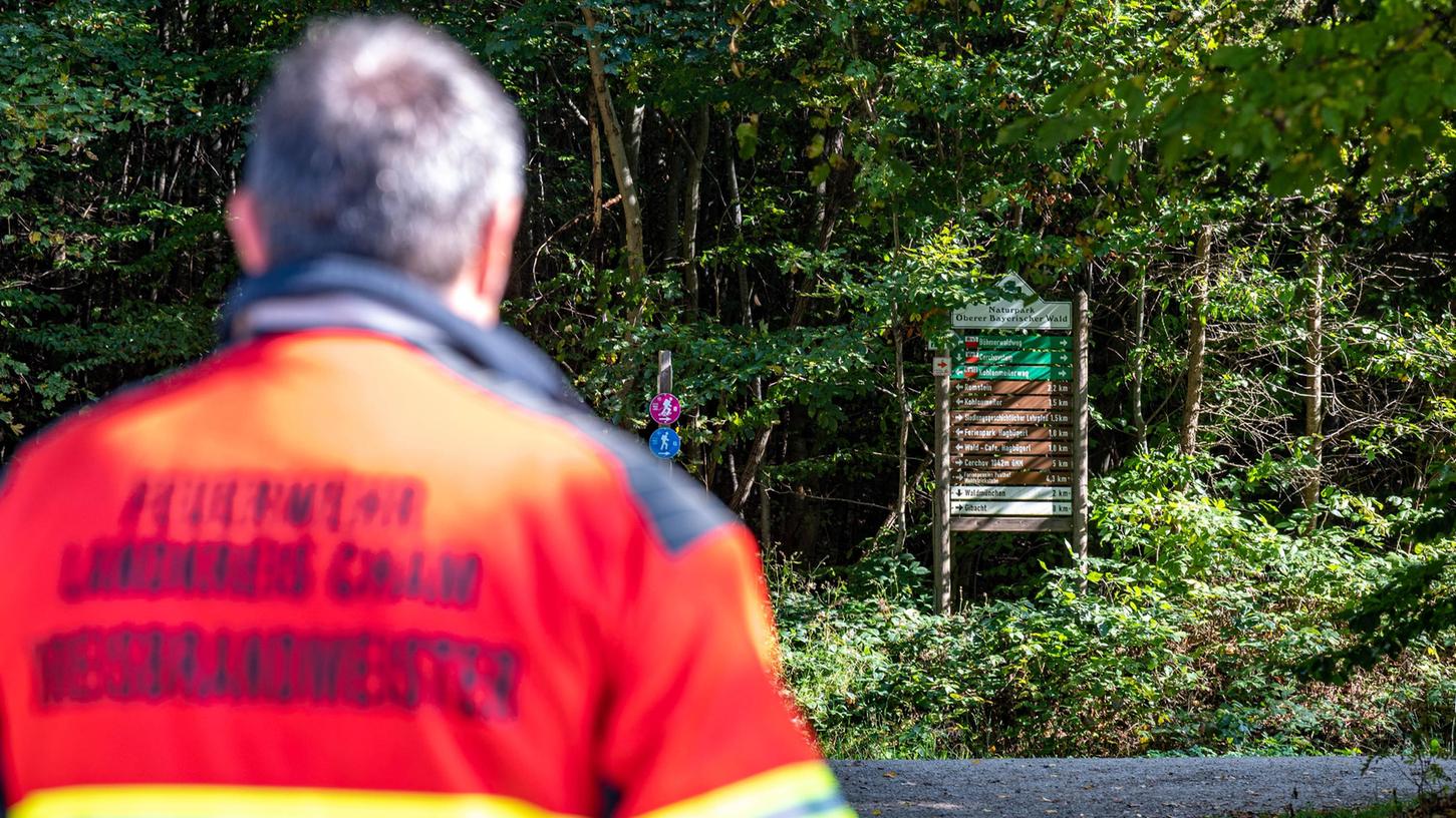 Bei einer Wanderung am tschechischen Berg Cerchov ist am 10.10.2021 ein achtjähriges Mädchen aus Berlin verschwunden.
Bei einer Wanderung am tschechischen Berg Cerchov ist am 10.10.2021 ein achtjähriges Mädchen aus Berlin verschwunden.