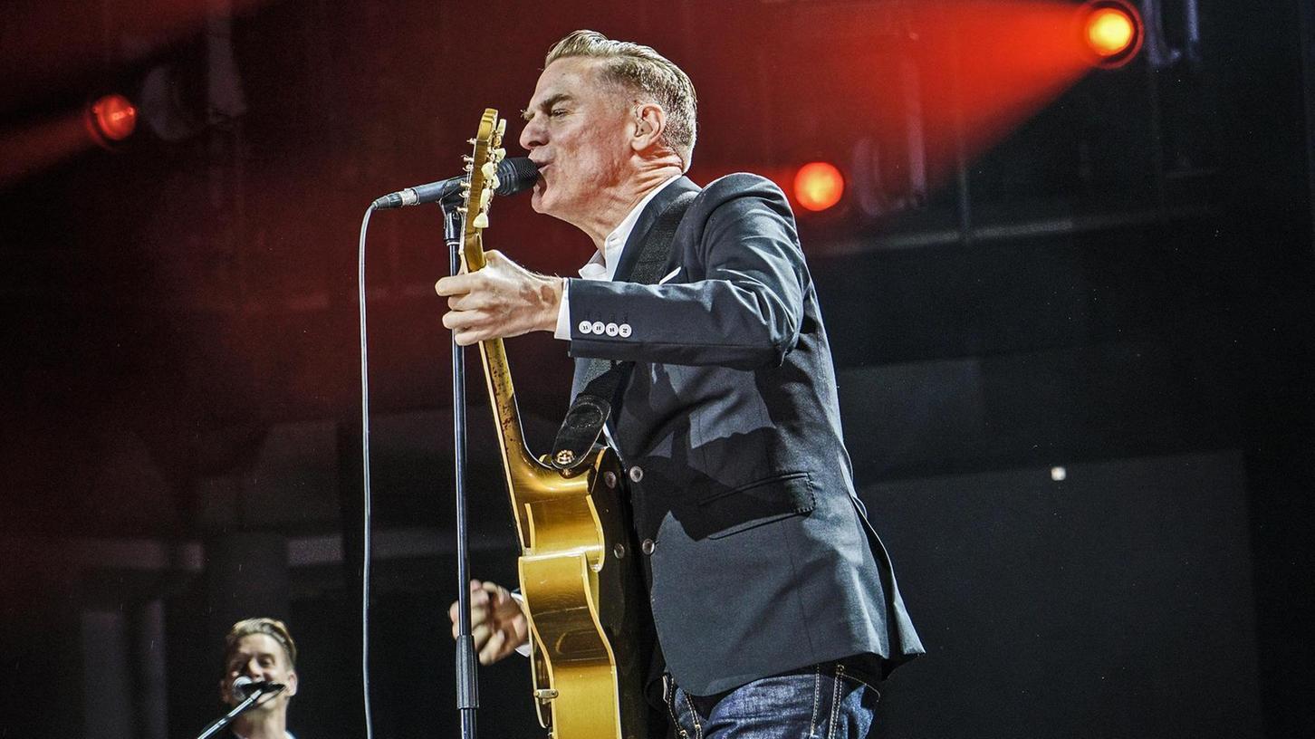 Der kanadische Softrocker Bryan Adams bei seinem letzten Gastspiel in Nürnberg 2018 in der Arena. Der kanadische Softrocker Bryan Adams bei seinem letzten Gastspiel in Nürnberg 2018 in der Arena.