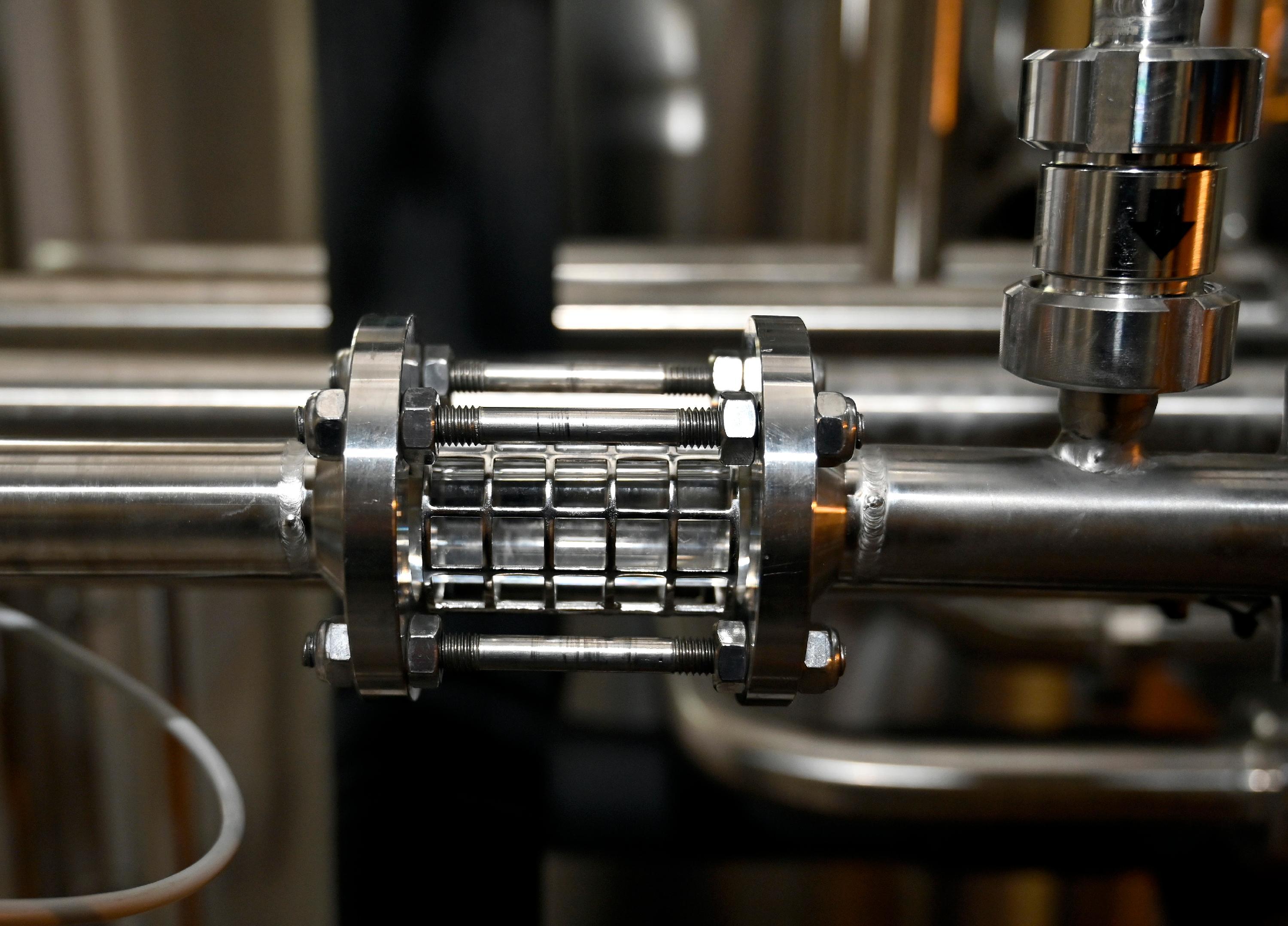 Auch in den glänzenden Details kann man sich hier beim Betrachten verlieren.