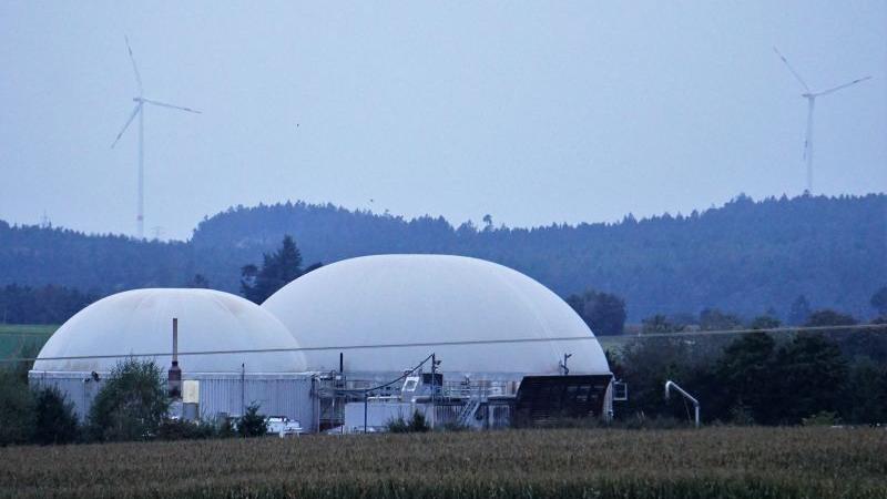 In Breitenbrunn wird mit Wasser, Wind und Biomasse (hier bei Dürn) das Dreifache von dem an Strom pro Jahr erzeugt, was die Bürger verbrauchen.