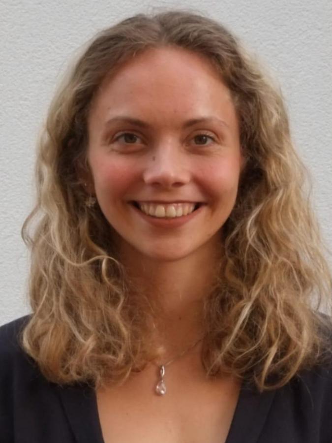 Magdalena Holz studiert an der Erlanger Universität Psychologie und hat die Klima-Ringvorlesung im Wintersemester 2021/22 mitorganisiert.
Magdalena Holz studiert an der Erlanger Universität Psychologie und hat die Klima-Ringvorlesung im Wintersemester 2021/22 mitorganisiert.