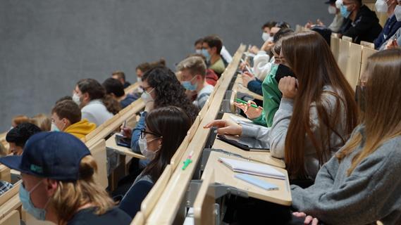 FAU und TH Nürnberg: Wo erhalten Studierende kostenlose Corona-Tests?