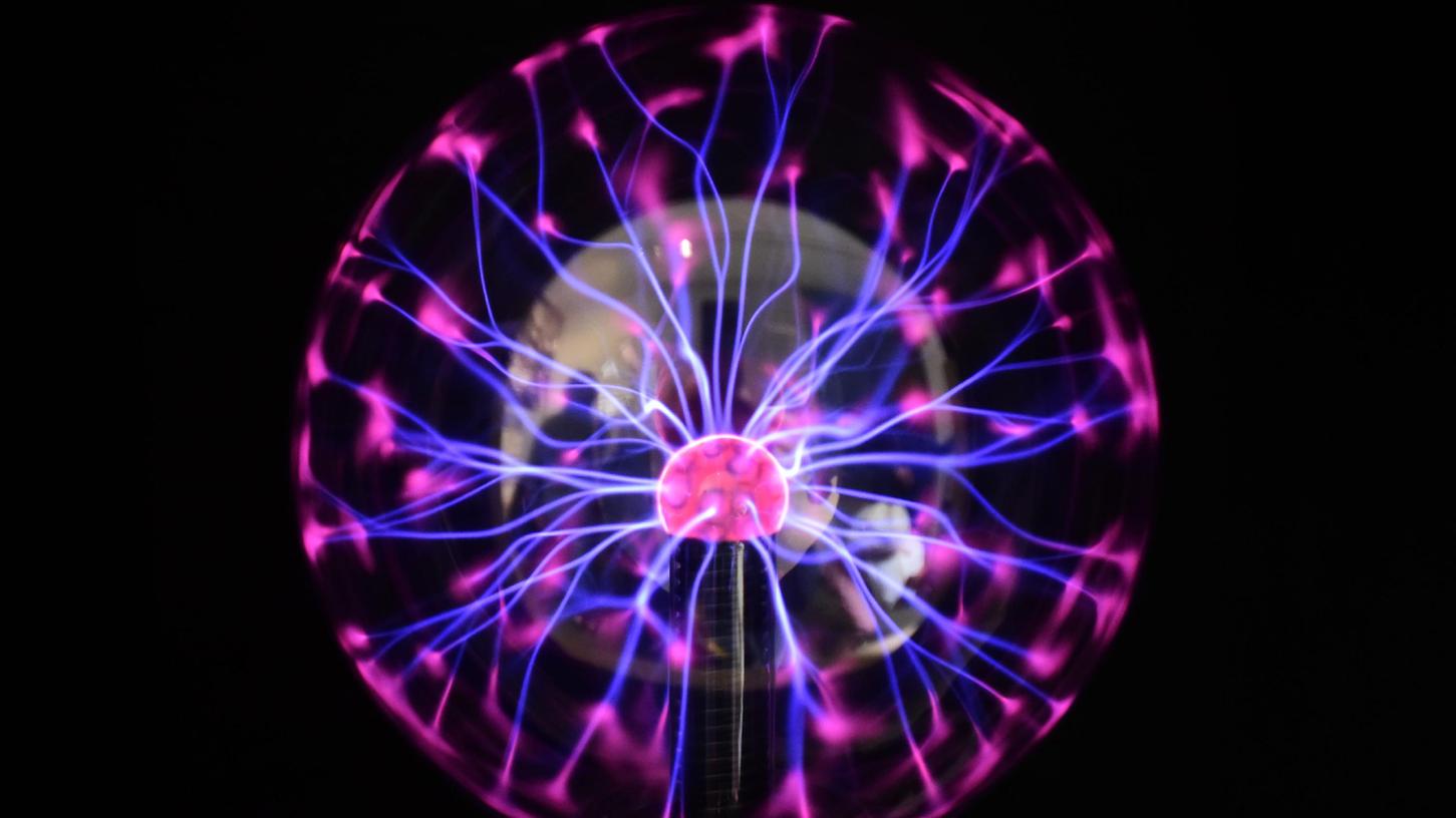 Die Lange Nacht der Wissenschaften ist stets, wie dieses Bild zeigt, ein tolles Erlebnis. Nun gibt es mit Die Lange Nacht der Wissenschaften ist stets, wie dieses Bild zeigt, ein tolles Erlebnis. Nun gibt es mit