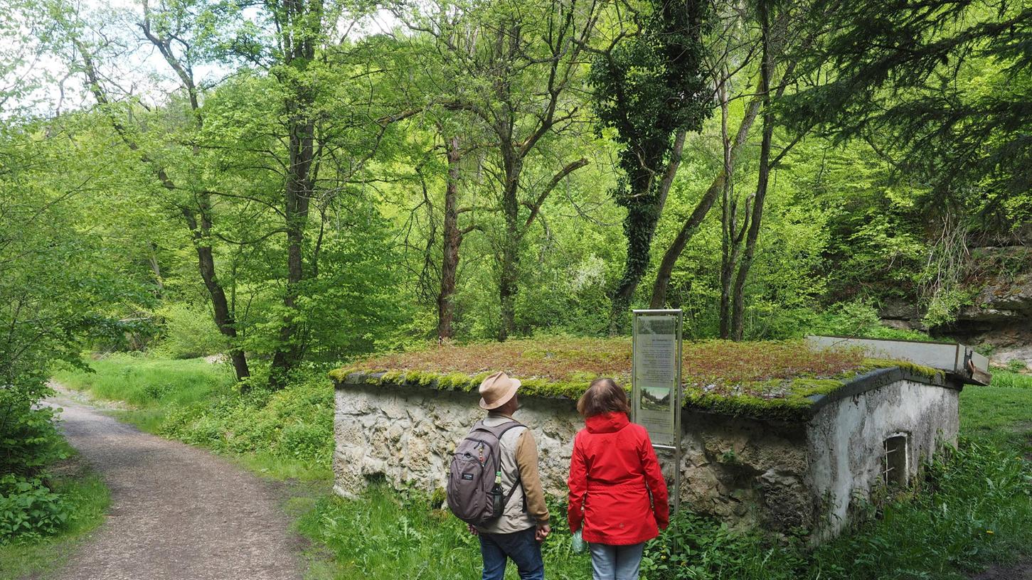 Naturbelassene Radwege fügen sich anders als asphaltierte Strecken besser in die Umgebung ein. 