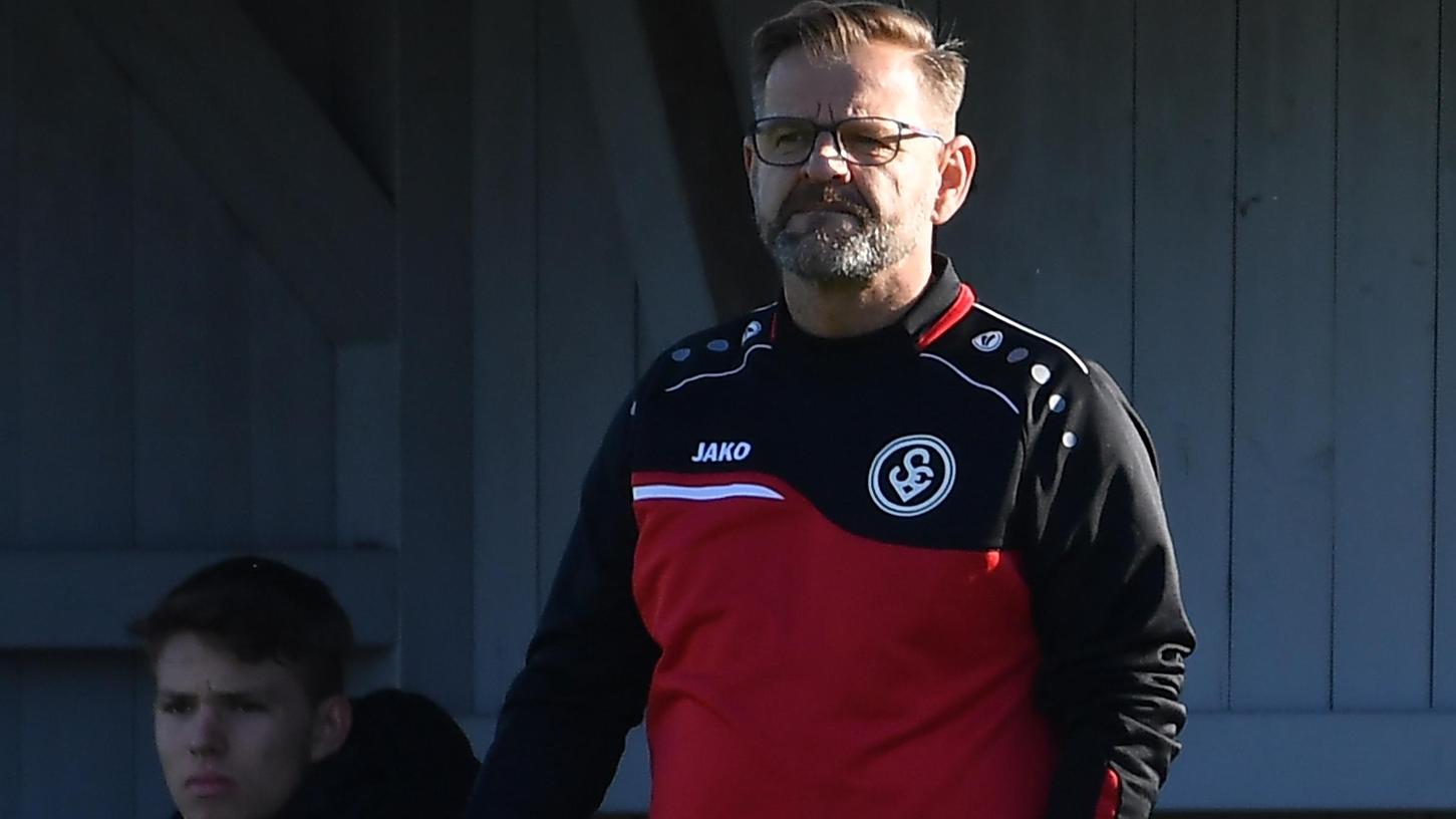 Hatte mit seinem Team mehrfach Pech: Spieli-Trainer Helmut Wolff.
Hatte mit seinem Team mehrfach Pech: Spieli-Trainer Helmut Wolff.