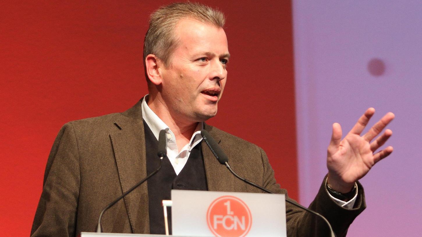 "Im Rathaus galt seit Urschlechter und Prölß die Regel: Halte dich als Politiker vom Club fern. Dagegen habe ich verstoßen. Aber mit Freude": Dr. Ulrich Maly. "Im Rathaus galt seit Urschlechter und Prölß die Regel: Halte dich als Politiker vom Club fern. Dagegen habe ich verstoßen. Aber mit Freude": Dr. Ulrich Maly.