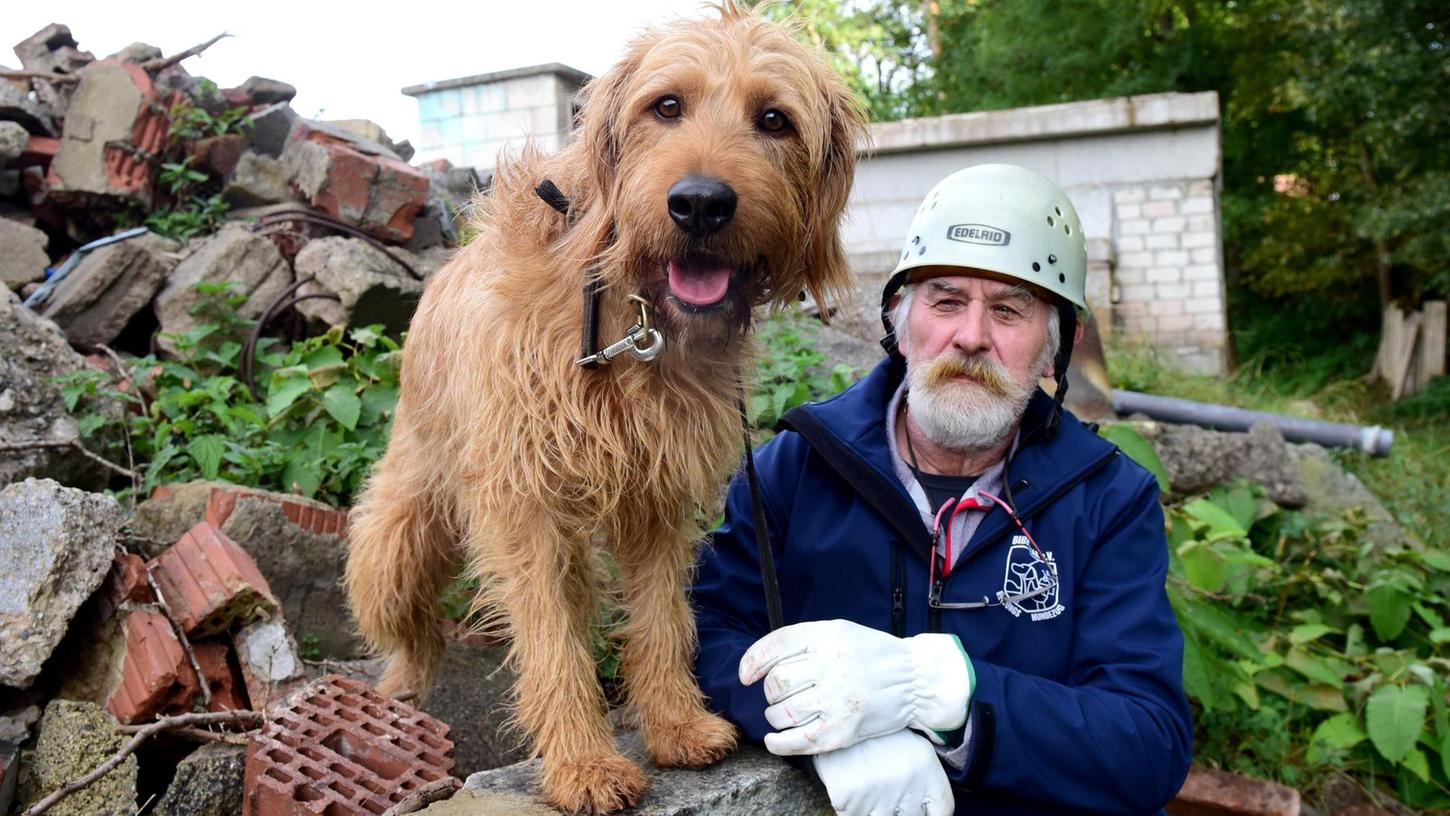 In Roßtal lernen Hunde, Leben zu retten