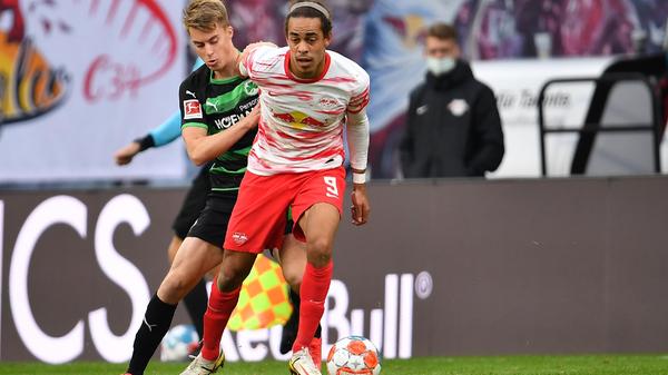 Nach der Halbzeitpause sorgt der eingewechselte Leipzig-Stürmer Poulsen jedoch schnell für den Ausgleich: 1:1 in der "Red Bull Arena" (46.).