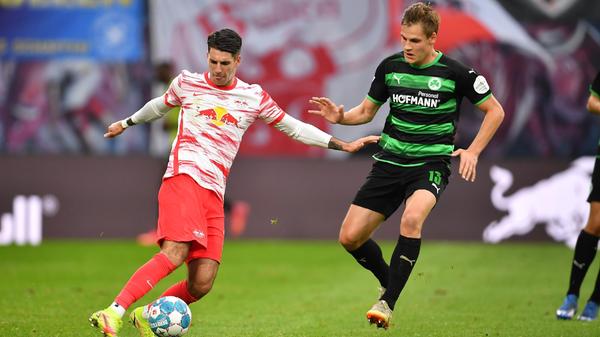 Mit dem Führungswechsel ist es nicht genug, Leipzig legt in der 65. Minute direkt nach. Mit Szoboszlai sticht der nächste RB-Joker und erzielt das 3:1.