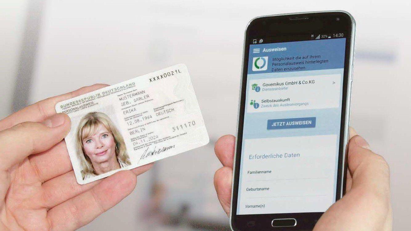 Ausweisen via Smartphone wird bald möglich sein. Ausweisen via Smartphone wird bald möglich sein.