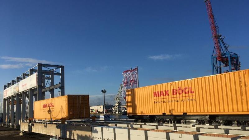 Das Containersystem aus Sengenthal soll das Transportwesen revolutionieren. Foto: Jürgen Kotzbauer   