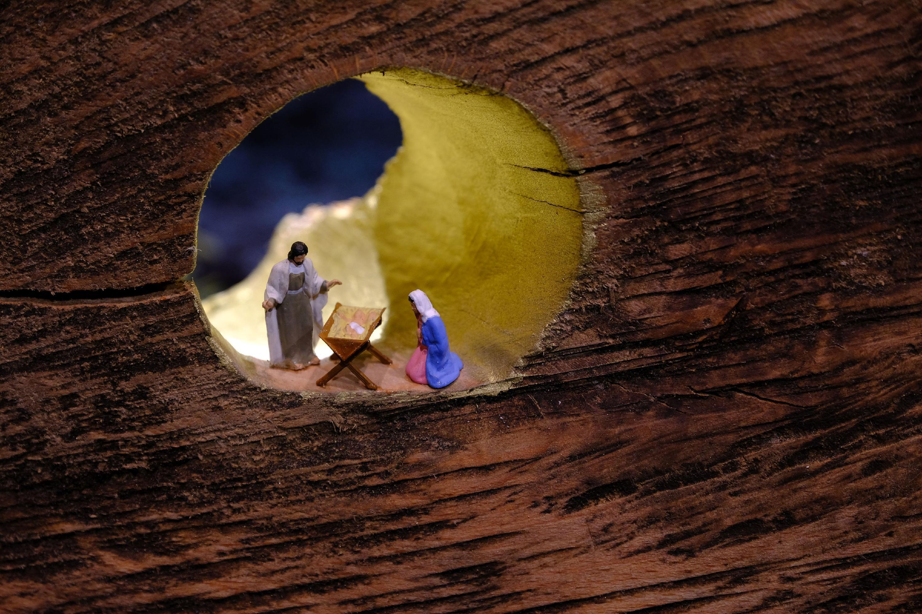 Krippen für Ausstellung im Neumarkter Reitstadel gesucht