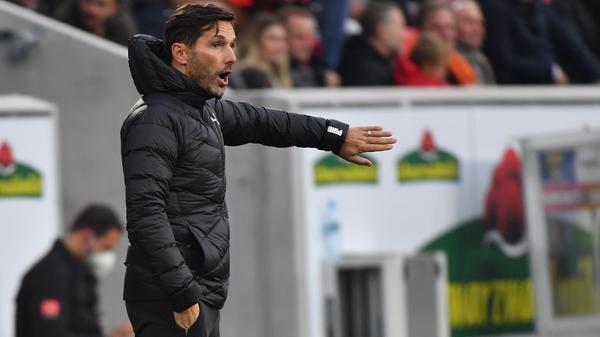 Beim zehnten Versuch, einen Dreier einzufahren, wartete eine harte Nuss auf die Leitl-Elf. Das Kleeblatt ist zu Gast beim SC Freiburg, dem Tabellendritten, der nur drei Zähler hinter Spitzenreiter FC Bayern München in der Tabelle rangiert.