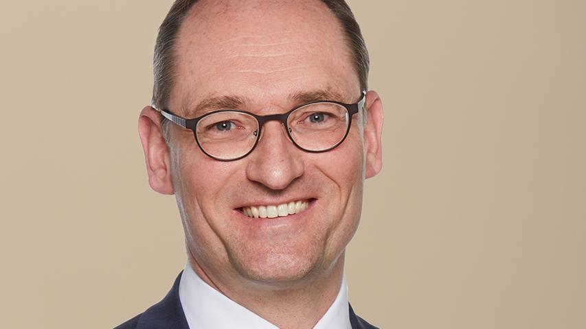 Seit drei Jahren ist Seidenath (CSU) Vorsitzender des Ausschusses für Gesundheit und Pflege des bayerischen Landtags. Dort plädiert er für eine Regionalisierung der Krankenhausampel. Seit drei Jahren ist Seidenath (CSU) Vorsitzender des Ausschusses für Gesundheit und Pflege des bayerischen Landtags. Dort plädiert er für eine Regionalisierung der Krankenhausampel.