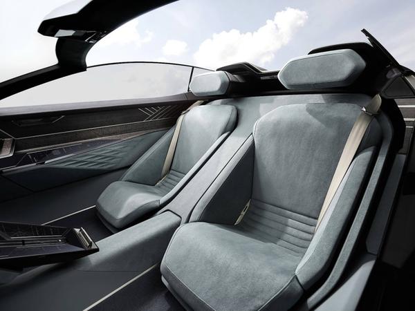 Das Thema "veganer Innenraum" hat auch Audi in der Studie Skysphere Concept beschäftigt.