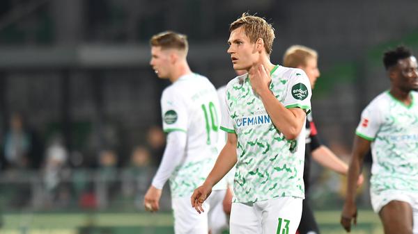 Spielte, wie schon nach seiner Einwechslung in Freiburg, auf der Doppel-Sechs mit Paul Seguin. War dort präsent, gewann Zweikämpfe, klärte in höchster Not. Ein sehr gutes Spiel.