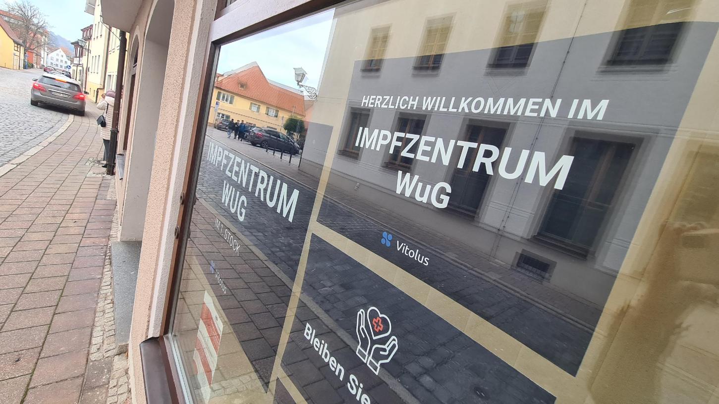 Das Impfzentrum des Landkreises befindet sich jetzt in der Wildbadstraße in Weißenburg. Die Öffnungszeiten sollen der gestiegenen Nachfrage angepasst werden.