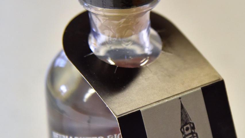 Gin für die Neumarkter Hofkirche: Pro verkaufter Flasche gibt es fünf Euro als Spende Gin für die Neumarkter Hofkirche: Pro verkaufter Flasche gibt es fünf Euro als Spende