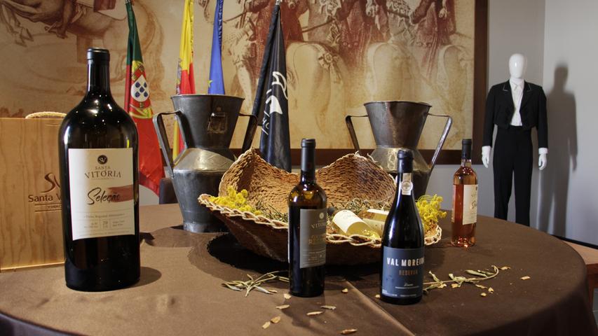 Die Alentejo-Region ist bekannt für ihren Weinanbau. Die hauseigene Selektion kann man im Hotel bei einer Weinprobe verkosten.