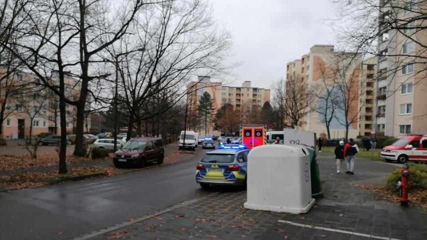 Küchenbrand in Nürnberg: Mehrstöckiges Wohnhaus evakuiert