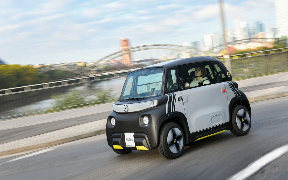 Die kleine 5,5-kWh-Batterie ermöglicht gemäß WLTP-Norm 75 Kilometer Reichweite.