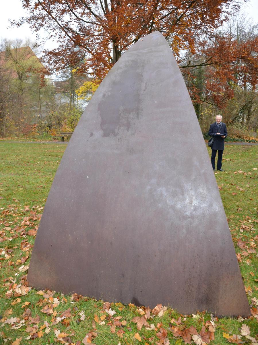 Zuletzt die Skulptur in Hanau.