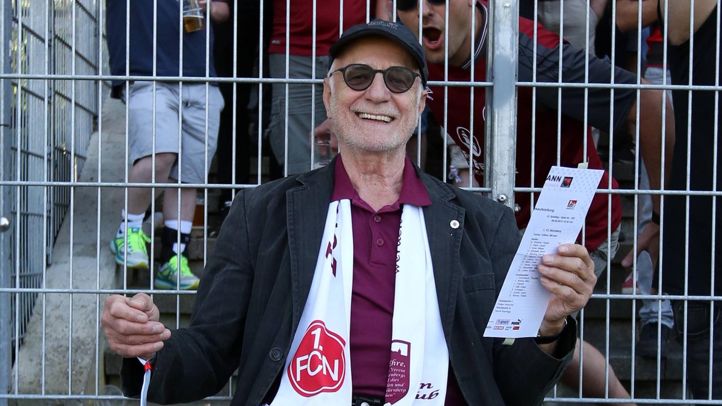 80? Nie und nimmer. Günther Koch ist ewig jung, trotz seiner Liebe zum 1. FC Nürnberg.