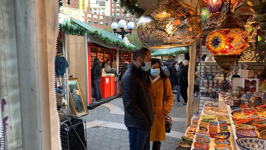 Weihnachtsmarkt am Union Square - auf den ersten Blick könnte man meinen, man ist in Deutschland.
