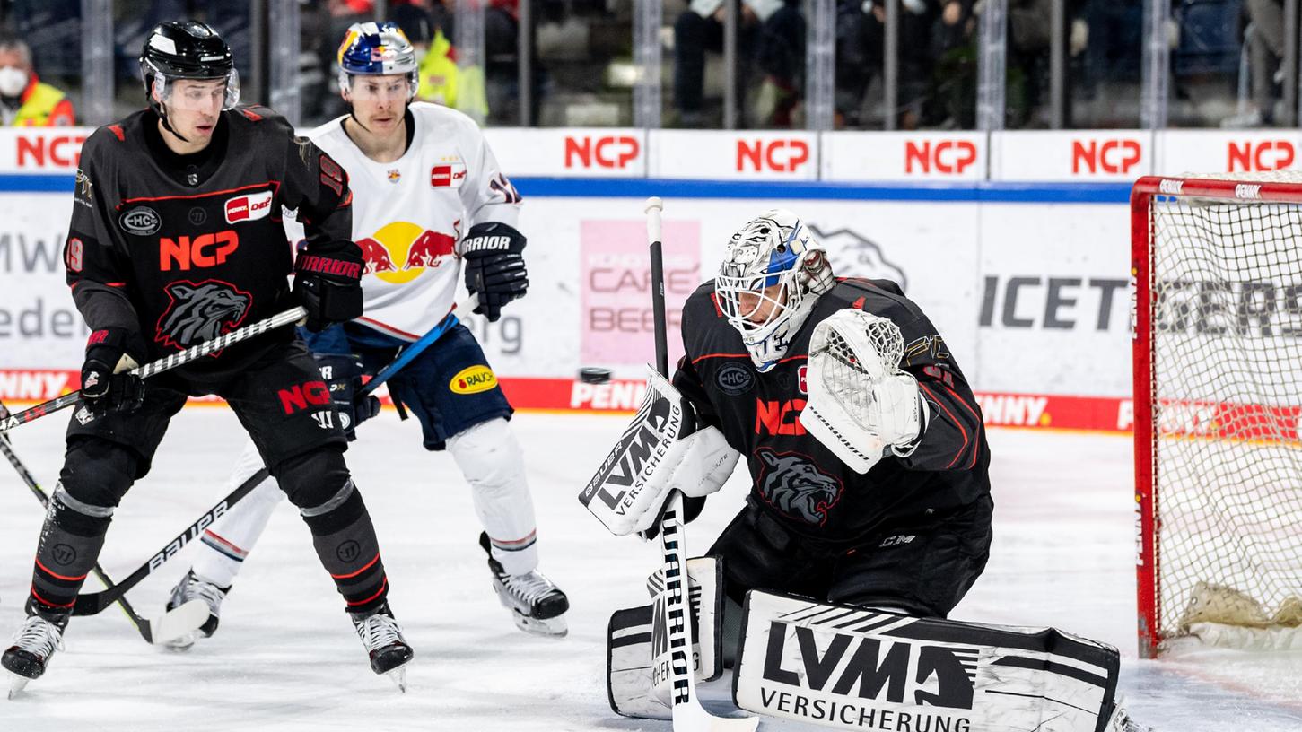 Rückhalt: Niklas Treutle gehört in der Deutschen Eishockey Liga zu den besten zwischen den Pfosten. Aber nicht nur deswegen sind die Ice Tigers froh, mit ihrem Torhüter verlängert zu haben.
Rückhalt: Niklas Treutle gehört in der Deutschen Eishockey Liga zu den besten zwischen den Pfosten. Aber nicht nur deswegen sind die Ice Tigers froh, mit ihrem Torhüter verlängert zu haben.