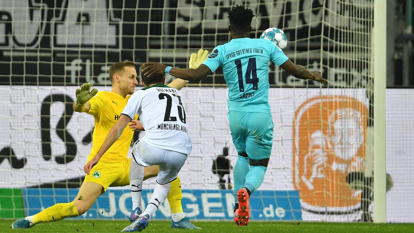 Der nächste ernüchternde Nachmittag: Hier kassiert Marius Funk das 0:4.
Der nächste ernüchternde Nachmittag: Hier kassiert Marius Funk das 0:4.