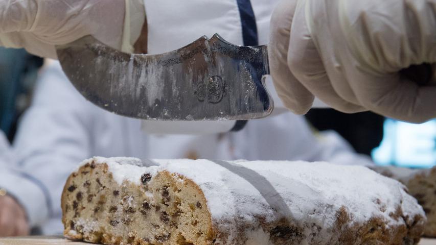 Weihnachtsstollen enthalten viel Butter. Auch für diesen Rohstoff explodieren die Preise. Weihnachtsstollen enthalten viel Butter. Auch für diesen Rohstoff explodieren die Preise.