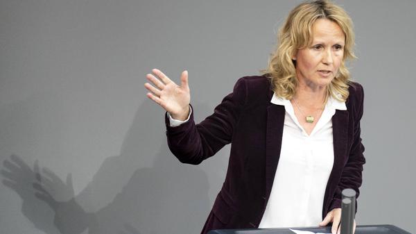 Das Umweltministerium hat die frühere Grünen-Bundesgeschäftsführerin Steffi Lemke übernommen.